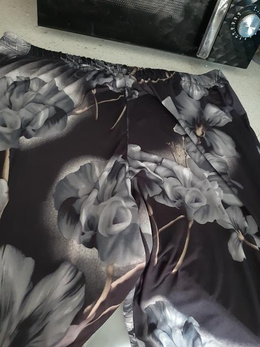 Buy & Sell South Hylton Sunderland - Photos for ladies pants 18