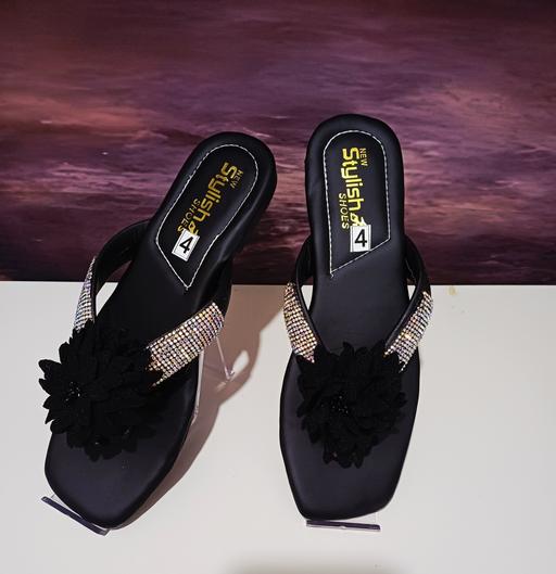 Buy & Sell Leyton East London - Photos for flat Slippers