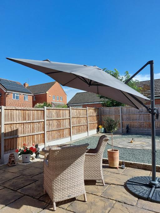 Buy & Sell Ryton on Dunsmore Rugby - Photos for Cantilever Parasol