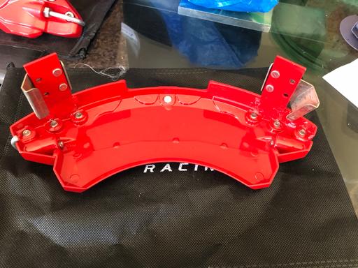 Vehicles Ettingshall Wolverhampton - Photos for R R Evoque 2016 brake caliper covers New