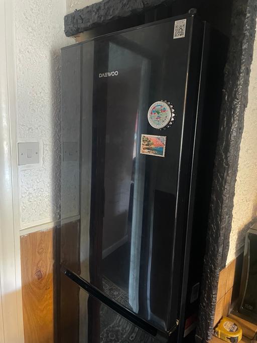 Buy & Sell Two Gates Tamworth - Photos for DAEWOO DFF470SB 50/50 Fridge Freezer - Black
