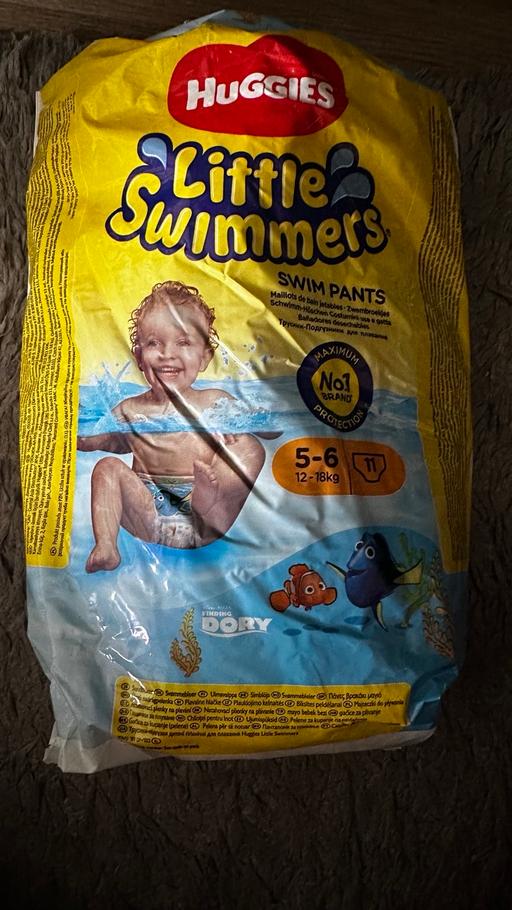 Buy & Sell Covent Garden Central London - Photos for Huggies little swimmers