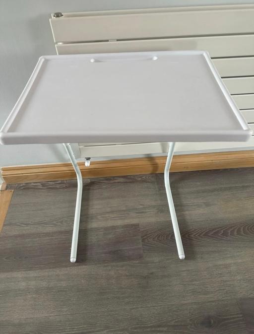 Buy & Sell Ravenscourt Park Station Hammersmith and Fulham - Photos for TV Dinner Trays Tables for Eating