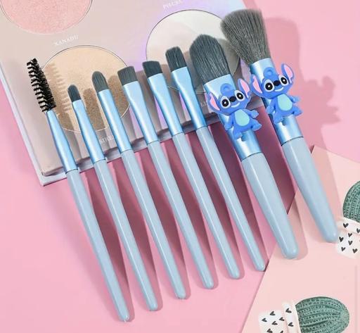 Buy & Sell Colyers South East London - Photos for 8pcs/set stitch makeup brush set.