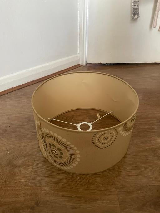 Buy & Sell West Kensington West London - Photos for Large decorative lampshade