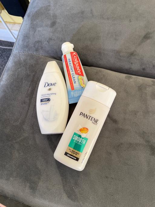 Buy & Sell Kings Heath Birmingham - Photos for New miniture toiletry set 