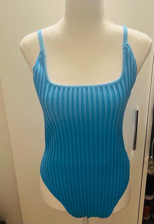 Buy & Sell North Watford Watford - Photos for Women Top