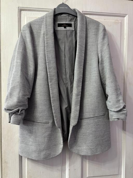 Buy & Sell Norbury South West London - Photos for Ladies grey jacket