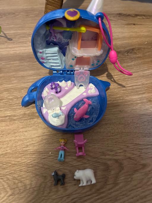 Buy & Sell Conisbrough Doncaster - Photos for Polly pocket whale purse
