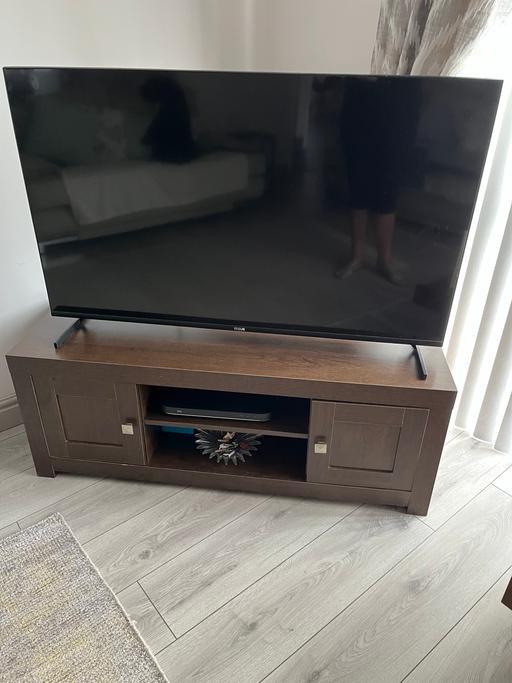 Buy & Sell Melling Sefton - Photos for 50 inch Television