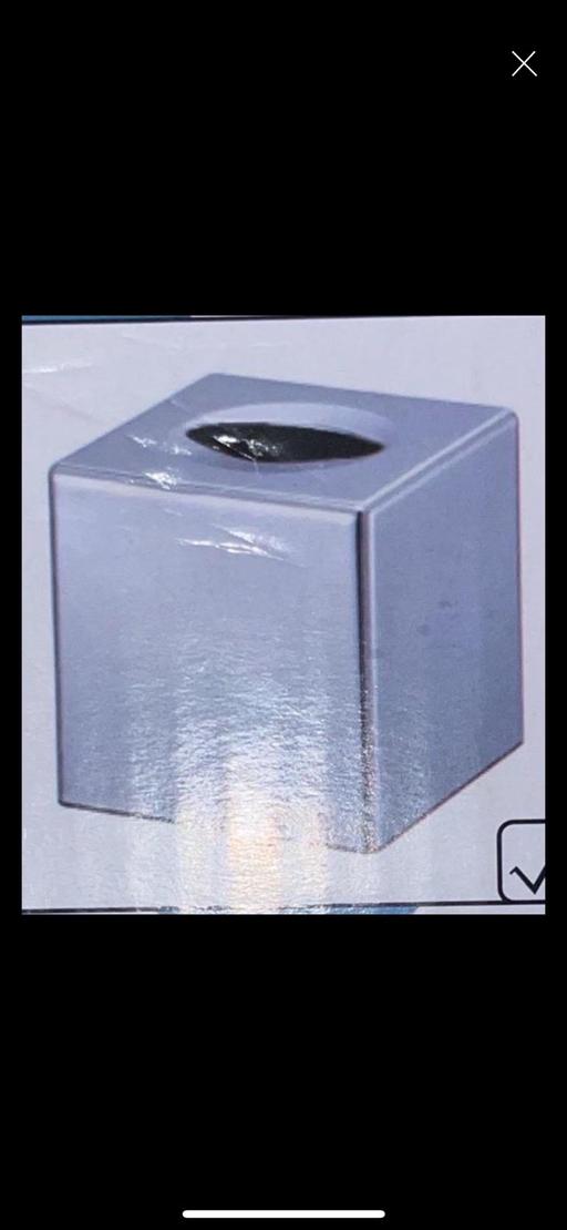 Buy & Sell Kings Heath Birmingham - Photos for New silver mirrored tissue box