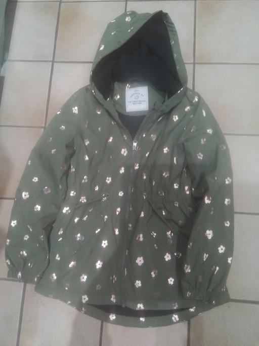 Buy & Sell Streetly Walsall - Photos for GIRLS COAT