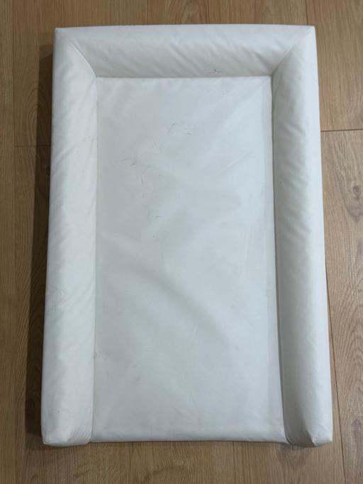 Buy & Sell Perivale Ealing - Photos for Baby changing pad