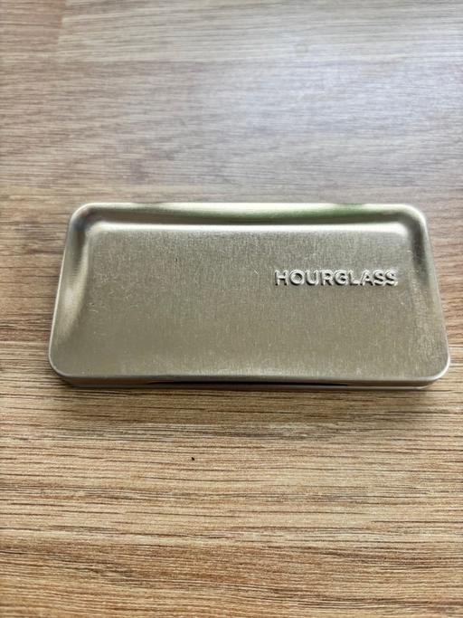 Buy & Sell Surbiton Kingston upon Thames - Photos for Hourglass magnetic palette with eyeshadows