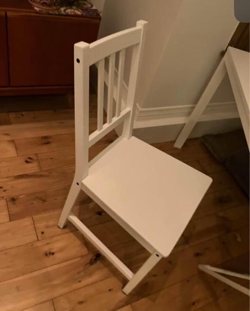 Buy & Sell Noel Park North London - Photos for IKEA Vangsta extendable white table