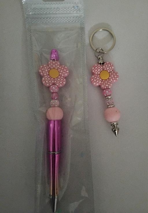 Buy & Sell Maypole Birmingham - Photos for New pen and keyring set