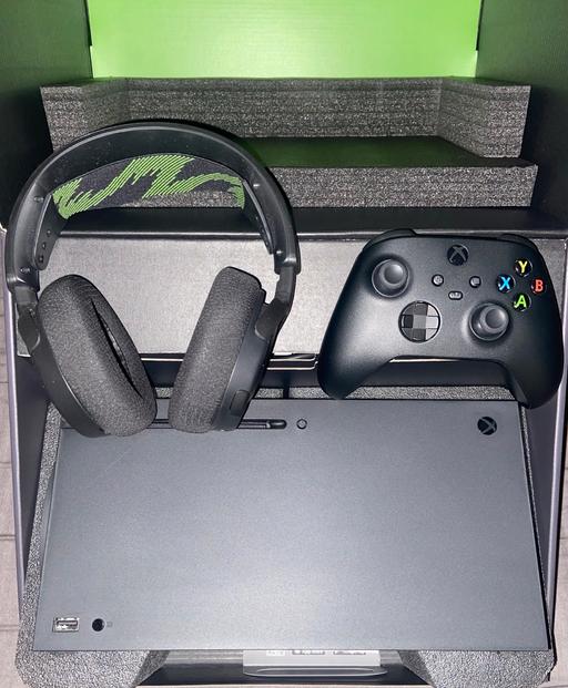 Buy & Sell Wednesbury Sandwell - Photos for Xbox Series X, Headset & Accessories