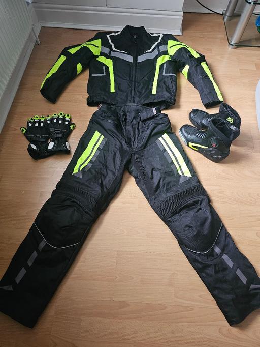 Buy & Sell Wilton Park Buckinghamshire - Photos for Brand new motorcycle gear