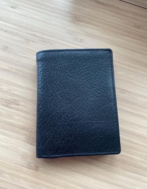 Buy & Sell - Photos for Brand New Black Genuine Leather Wallet – £4
