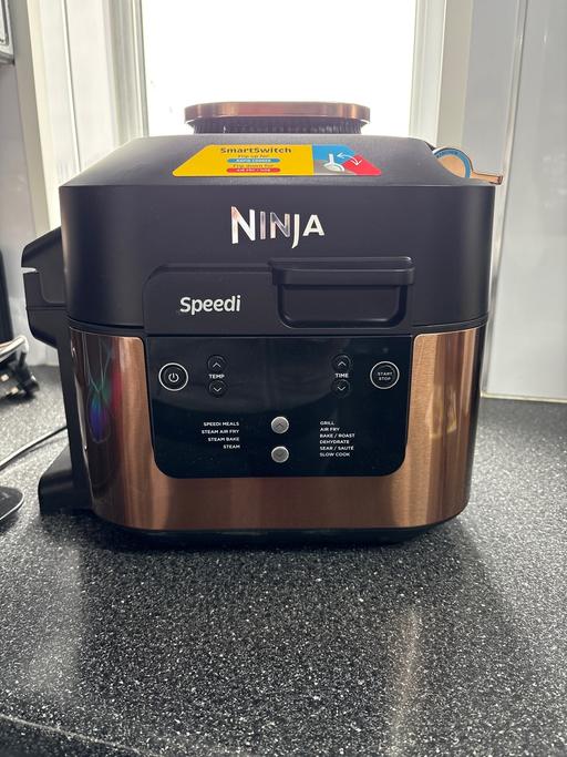 Buy & Sell Duckmanton Chesterfield - Photos for Ninja speedi rapid cooker