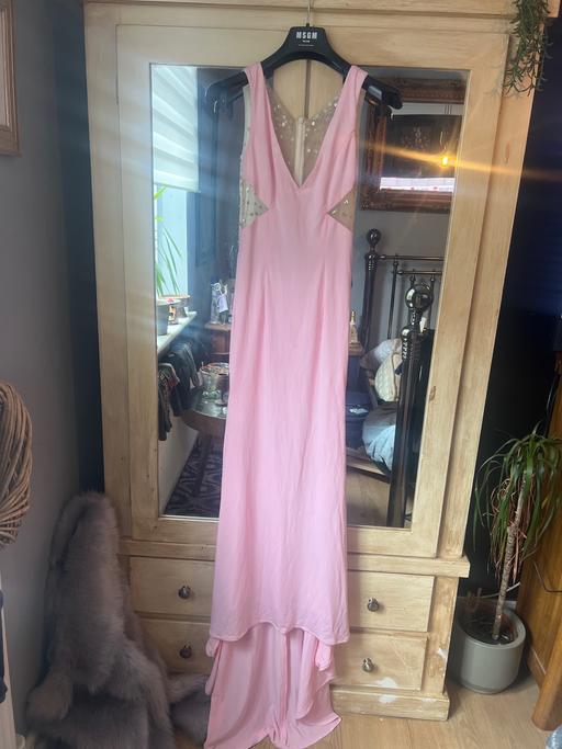 Buy & Sell Audnam Dudley - Photos for Pink prom dress