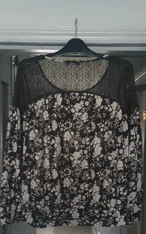 Buy & Sell Dudley Port Sandwell - Photos for Womans top