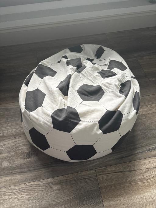 Buy & Sell Becontree East London - Photos for Football beanbag(collection only)