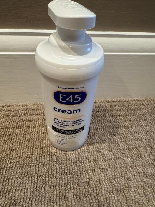 Buy & Sell New Eltham South East London - Photos for Brand new e45 cream