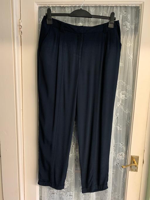 Buy & Sell Leamore Walsall - Photos for Ladies trousers
