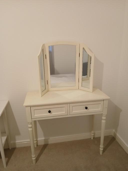 Buy & Sell Cronton Knowsley - Photos for White Dressing Table