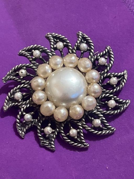 Buy & Sell Rottingdean Brighton - Photos for Beautiful vintage brooch