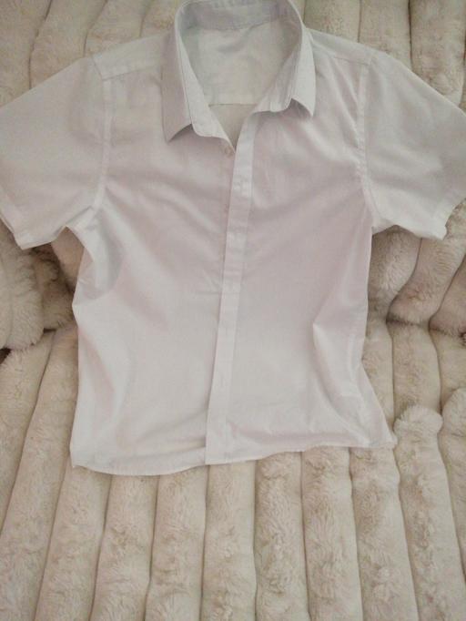 Buy & Sell Wednesfield Wolverhampton - Photos for Boys School shirt size *12 *yrs