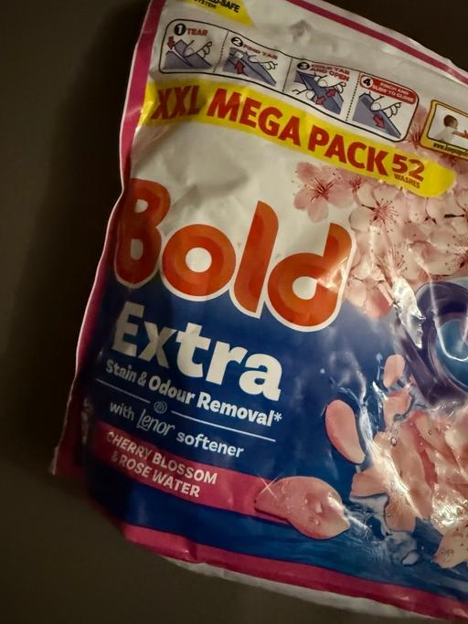 Buy & Sell North Kensington West London - Photos for BOLD EXTRA 52 WASHING CLOTHS PODS NO HOLDING 
