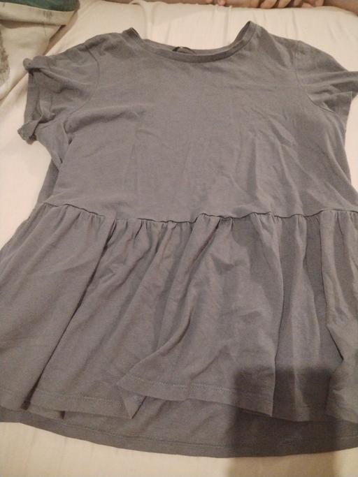 Buy & Sell Weoley Castle Birmingham - Photos for Grey peplum top size 10