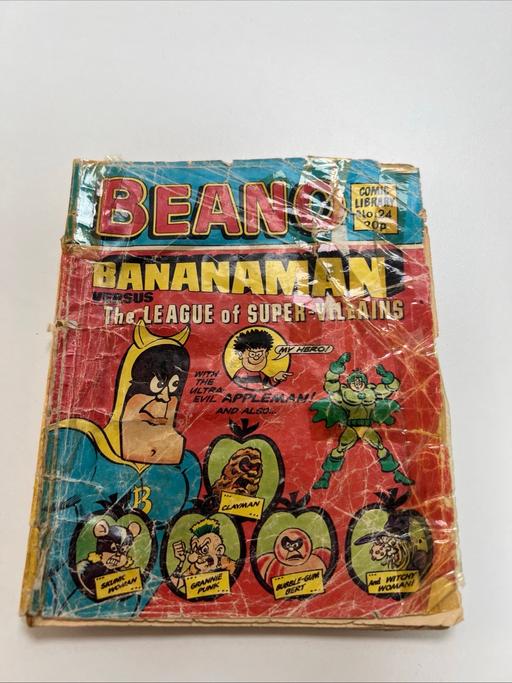 Buy & Sell Woodlands South West London - Photos for Bananaman vs League of Supervillians 24 Beano