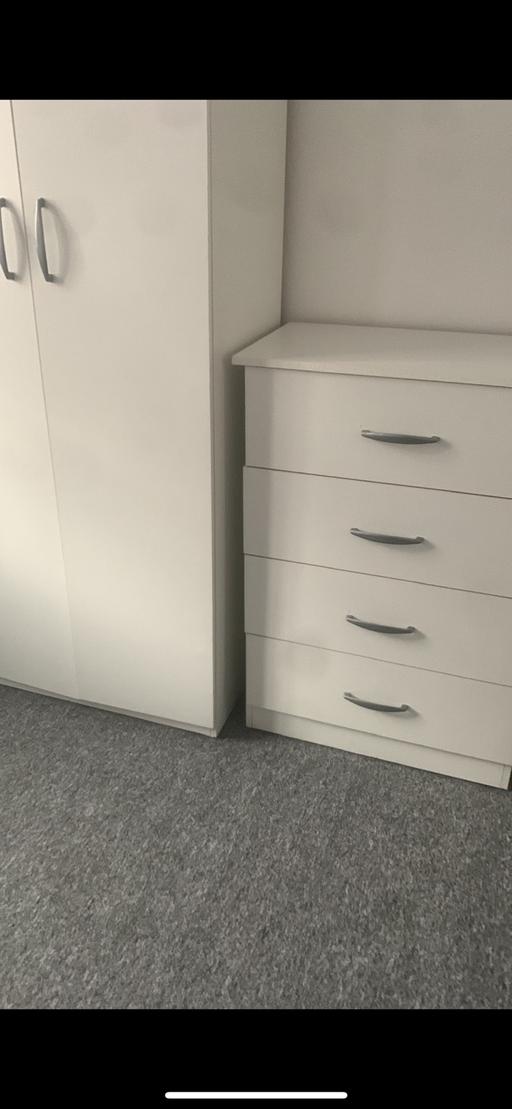 Buy & Sell Millbank Central London - Photos for Chest of Drawers / Cupboard
