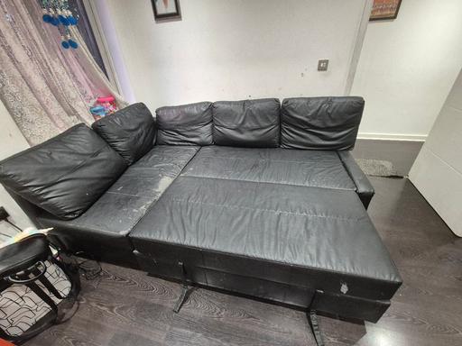 Buy & Sell Southwark Central London - Photos for Black sofa sofa cum bed with storage