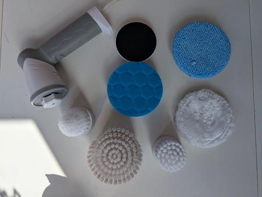 Buy & Sell Castelnau South West London - Photos for electric cleaning brush