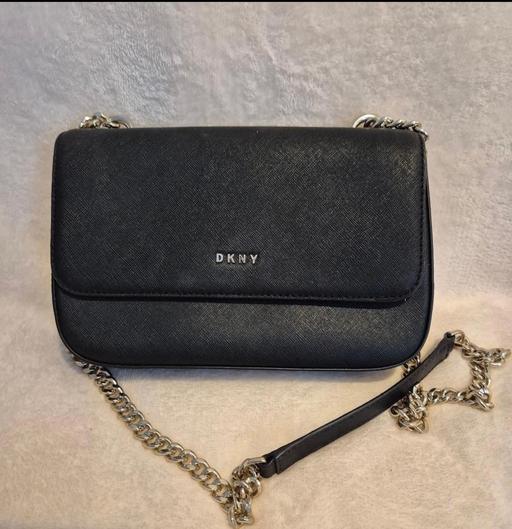 Buy & Sell Edgware Barnet - Photos for DKNY handbag