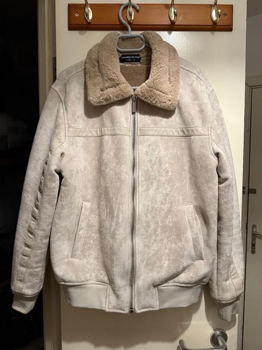 Buy & Sell Bromley East London - Photos for Shearling-Bomber-Jacket-Beige/ManiereDeVoir-M