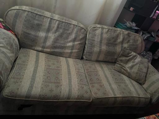 Buy & Sell Shepherd`s Bush West London - Photos for not selling for free