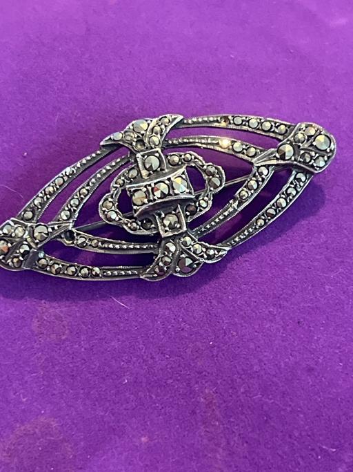 Buy & Sell Rottingdean Brighton - Photos for Beautiful Vintage Silver Marcasite Brooch