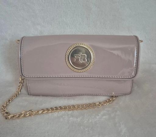 Buy & Sell The Hale North West London - Photos for River island Clutch Bag