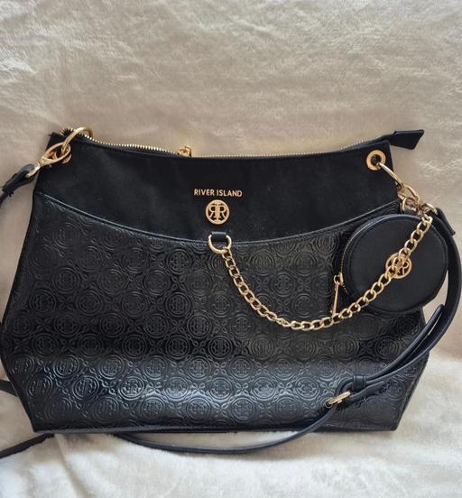 Buy & Sell The Hale North West London - Photos for River island handbag
