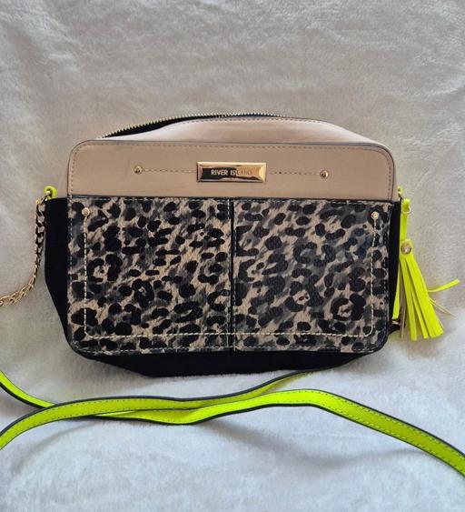 Buy & Sell Edgware Barnet - Photos for River island handbag