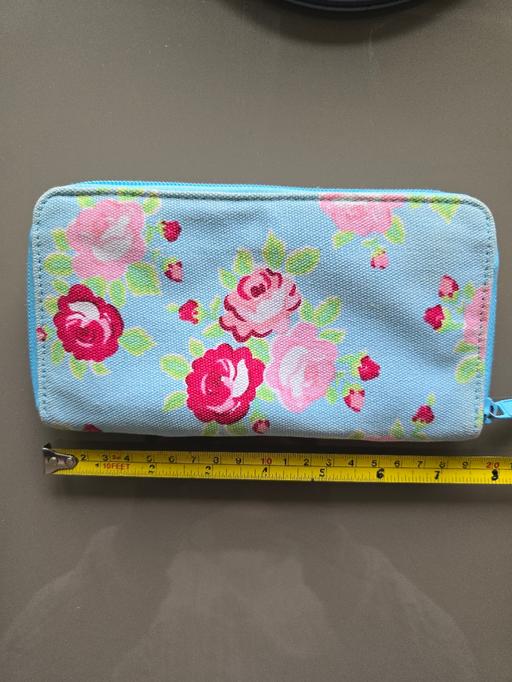 Buy & Sell Rowley Regis Sandwell - Photos for floral purse
