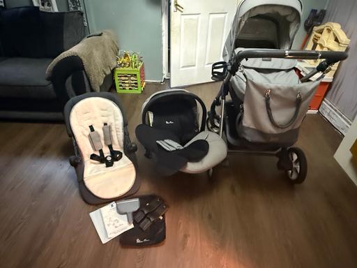 Buy & Sell Liverpool Knowsley - Photos for Silver cross pioneer pram