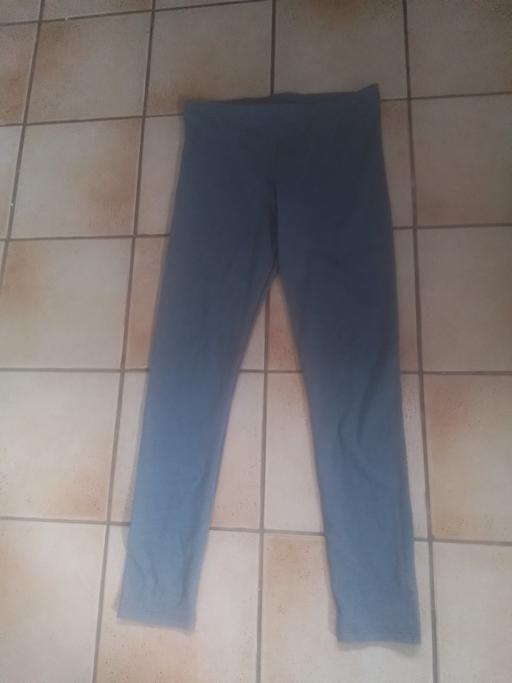 Buy & Sell Aldridge Walsall - Photos for GIRLS F/F GREY LEGGINGS