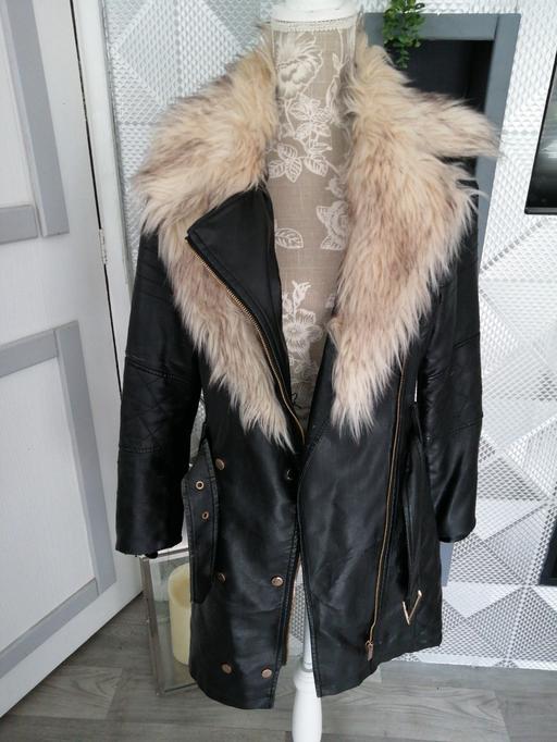 Buy & Sell Wednesfield Wolverhampton - Photos for ladies Coat size *12*mark & worn under arms