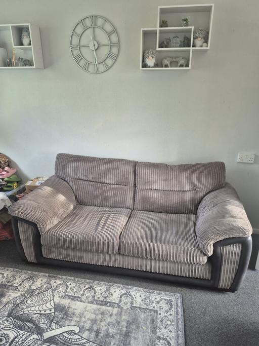 Buy & Sell Ince Wigan - Photos for 3 n 2 seater